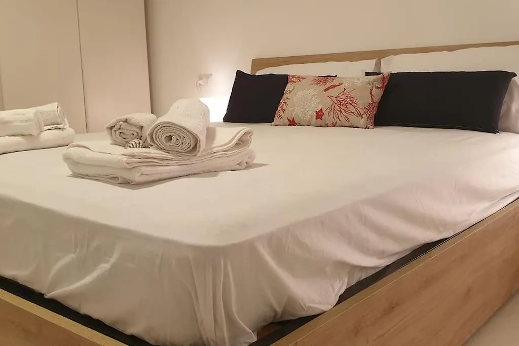 Rgb_Apartments Лампедуза 0*,  Италия